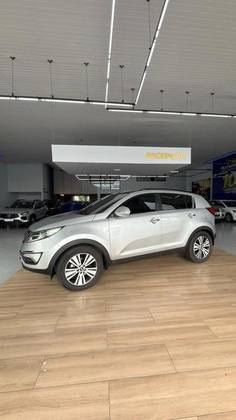 KIA SPORTAGE 2.0 EX 4X2 16V FLEX 4P AUTOMÁTICO KIA SPORTAGE 2.0 EX 4X2 16V FLEX 4P AUTOMÁTICO